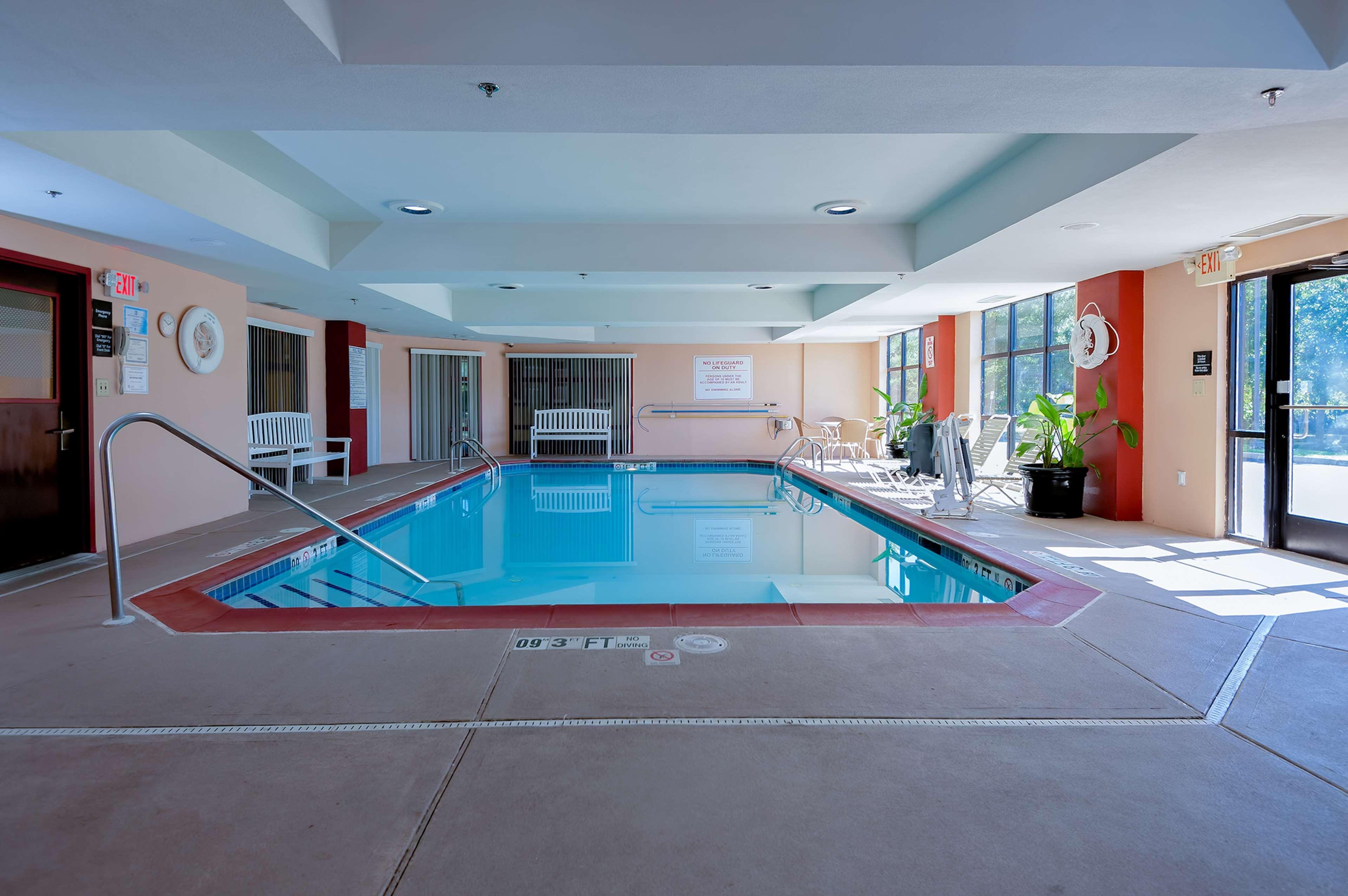 Hampton Inn East Windsor Eksteriør bilde