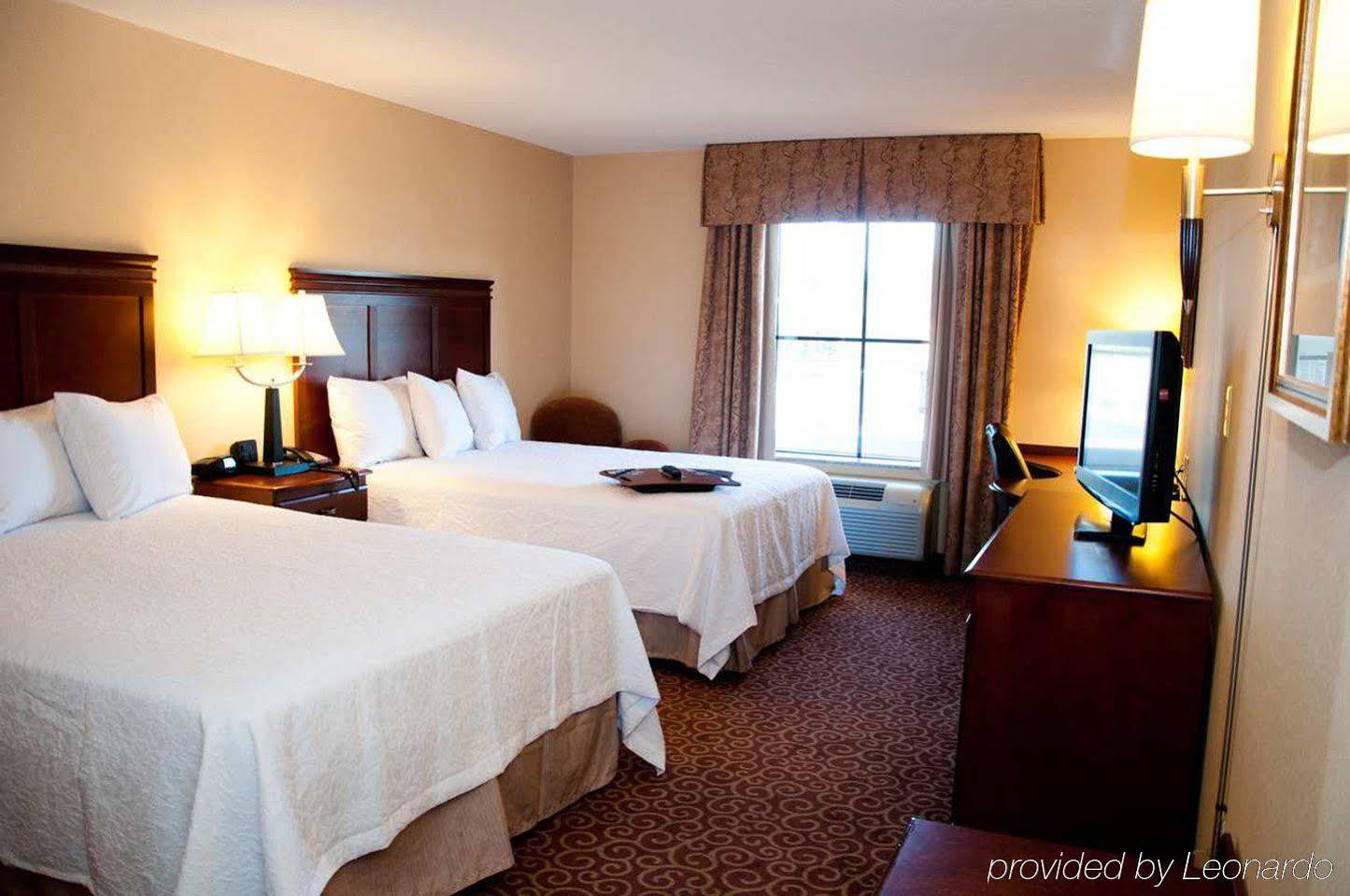 Hampton Inn East Windsor Eksteriør bilde
